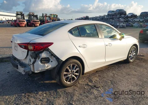 2018 Mazda Mazda3 Sport z USA, uszkodzony, nr VIN 3MZBN1U7XJM173768